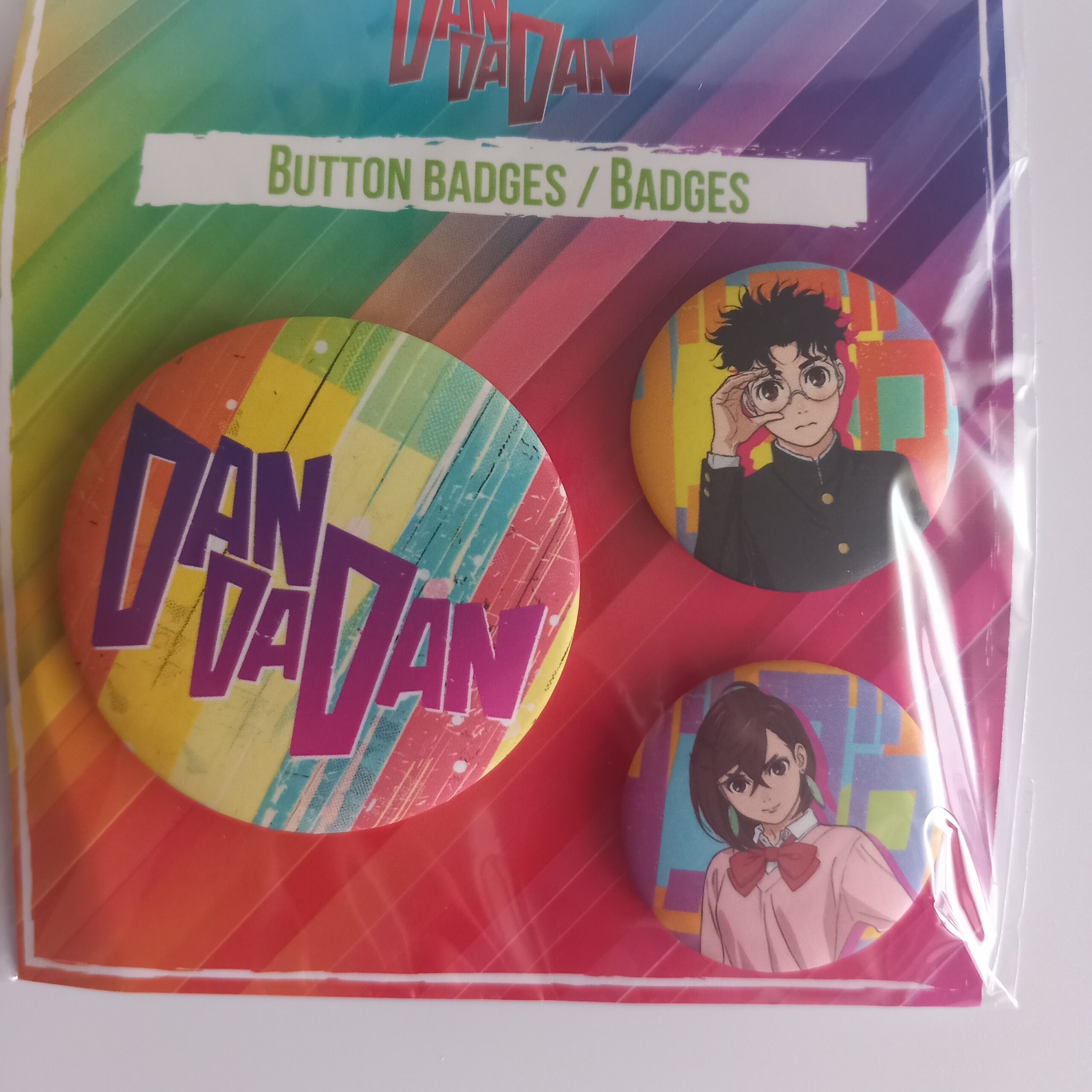 Pack 3 Badges DanDaDan (Momo & Okarun) vue de face